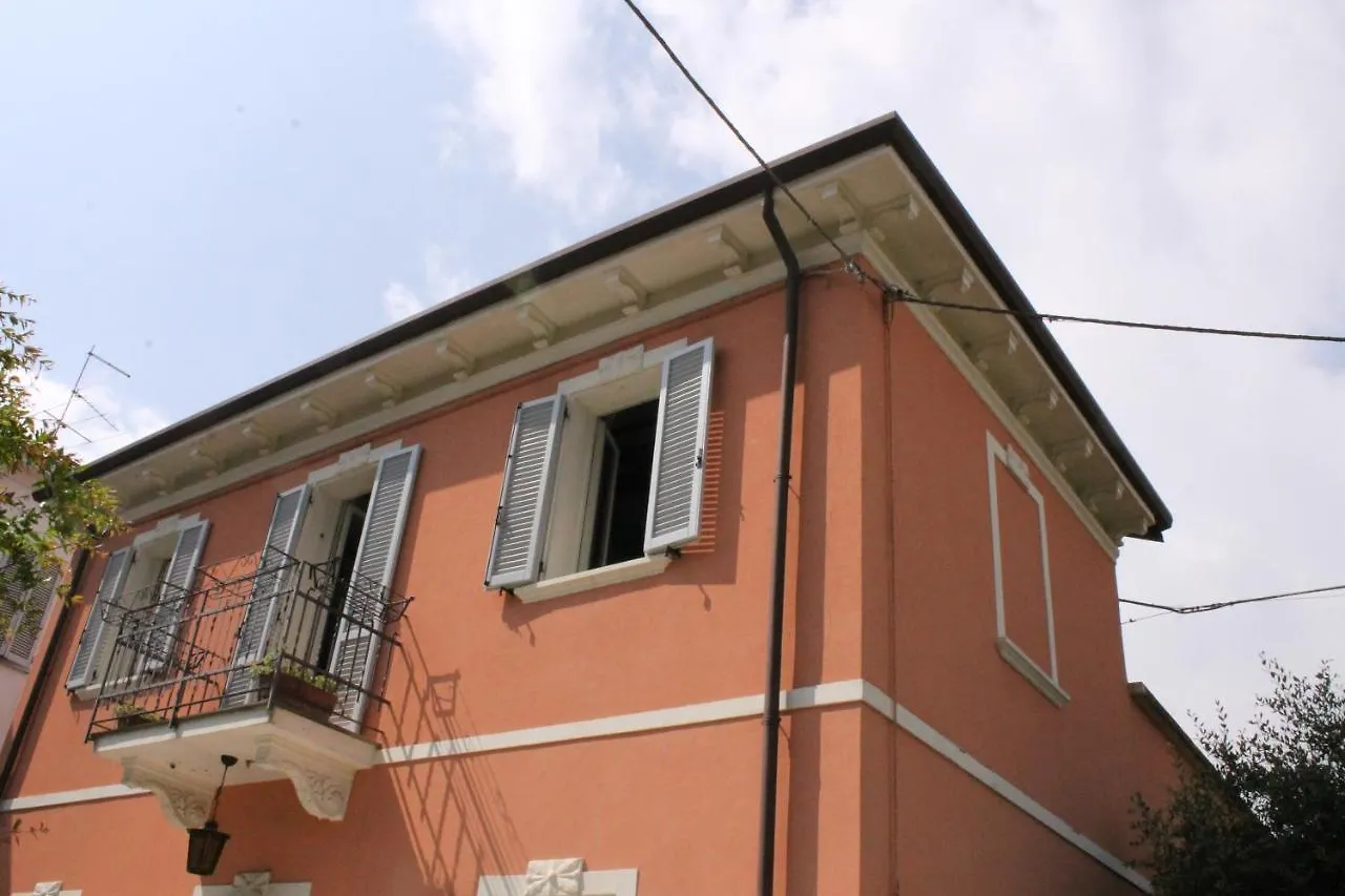 בית נופש Villa Al Mare, Marina Centro Area Of ​​רימיני